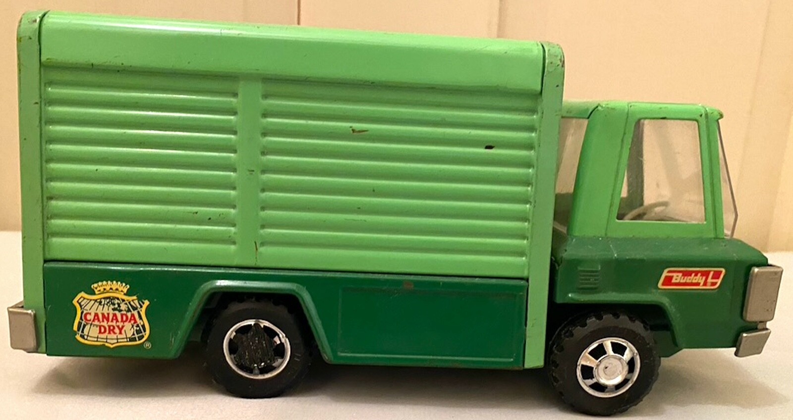Picture 4 of 11