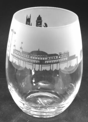 BRIGHTON SKYLINE Frieze Boxed 36cl Kristall Stiellos Wein / Wasser Glas