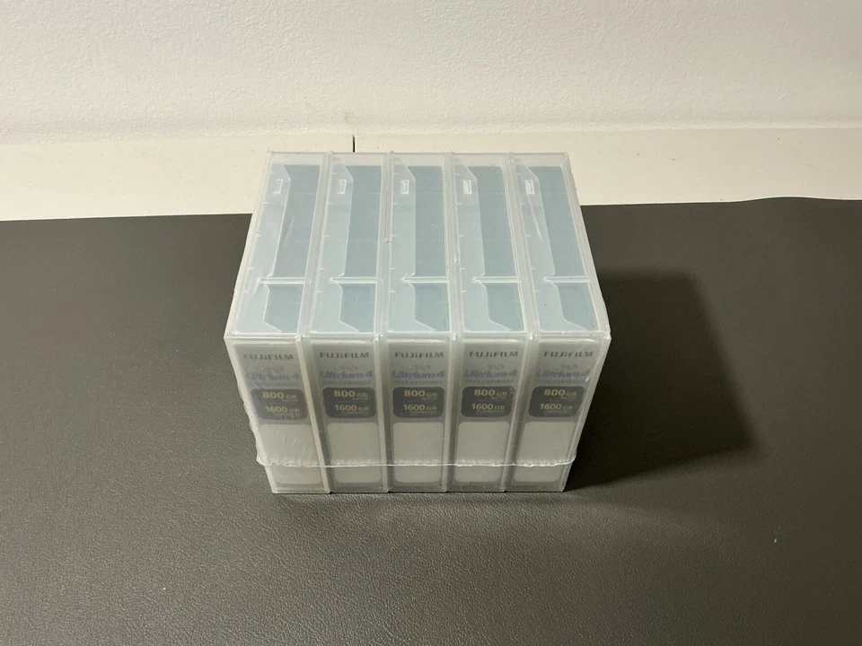 5 x New Fujifilm 15716800 LTO Ultrium 4 800GB 1600GB 1.6TB Data Cartridge Lot - Image 2 of 4