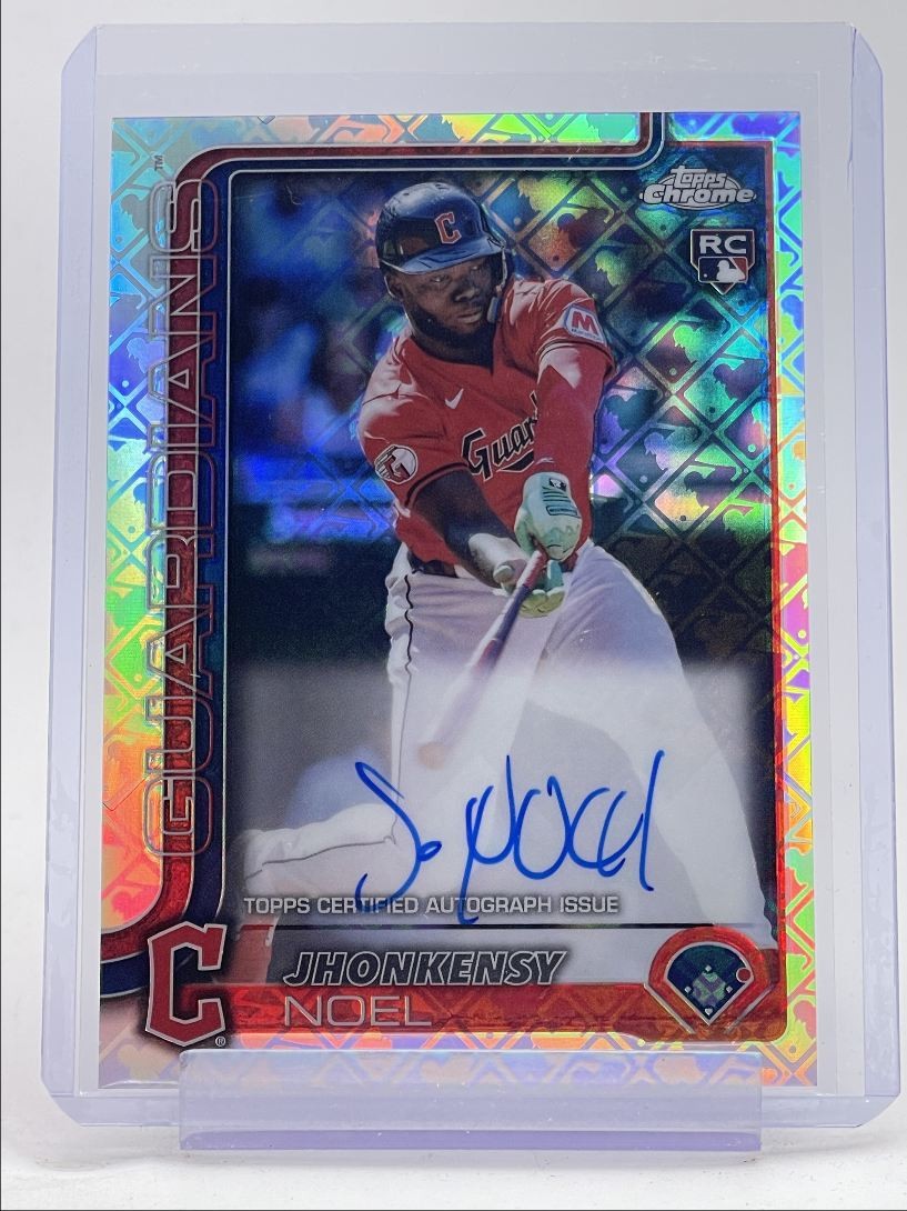JHONKENSY NOEL 2025 TOPPS CHROME LOGOFRACTOR ROOKIE GUARDIANS RC AUTO Q2264