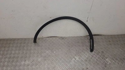 Tesla Model Y 2024 front arch trim 168386000A - Photo 1/3