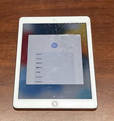 Apple iPad Air 2 9.7in Tablet 64GB A1567 Gold WiFi + Cellular - CRACKED Screen