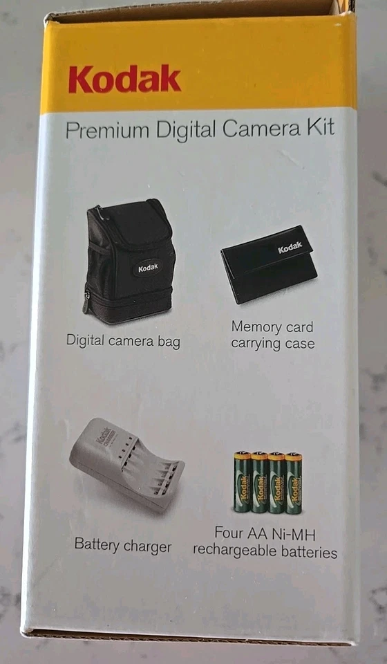 柯达 K605 高级数码相机套件 带镍氢电池充电器 & 外壳 - 开箱 — 第 3/4 张图片
