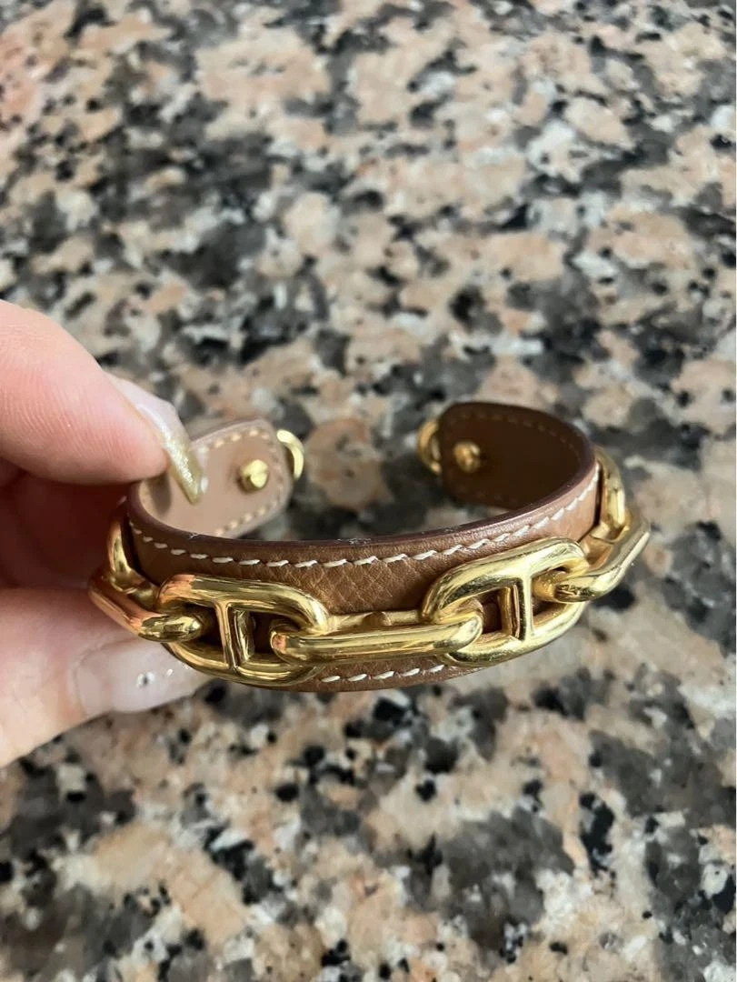 HERMÈS Bracciale Hermes Chaine D'Ankle braccialetto pelle marrone e accessori oro