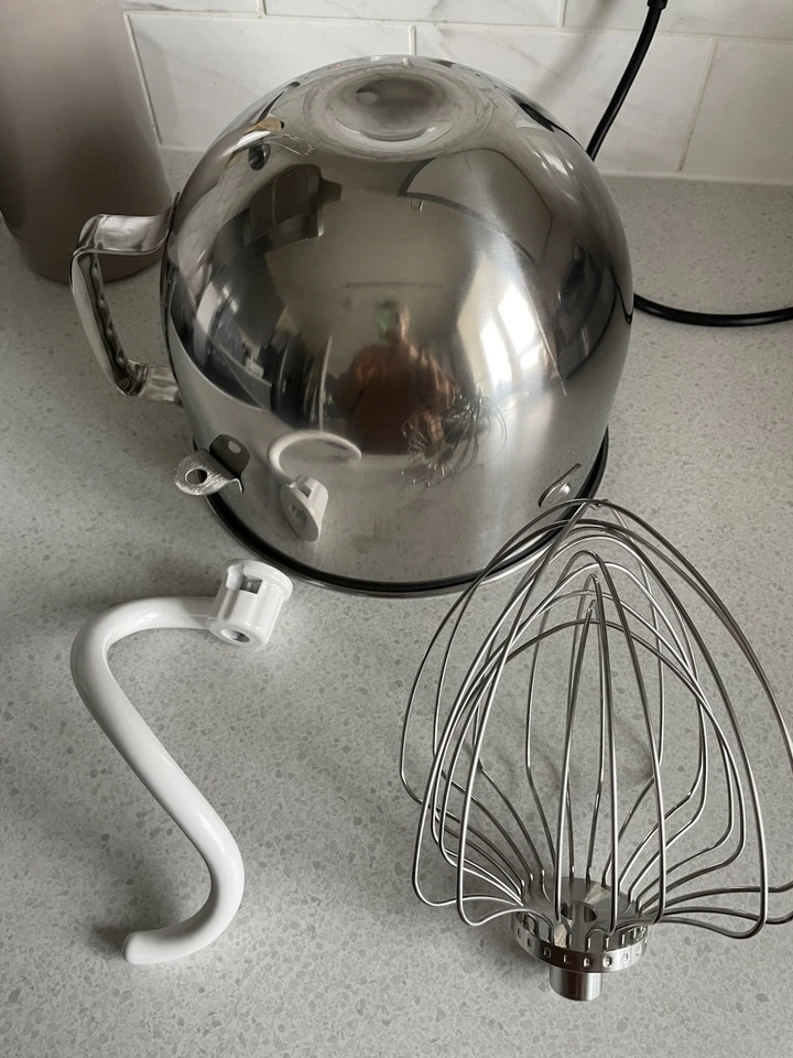 Kitchenaid Professional 7qt Mixer lift Bowl 6.9L  whisk dough hook attachments  - Image 2 of 2