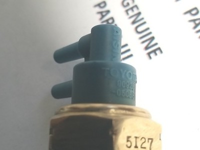 Toyota Camry Genuine Bimetal Ported Vacuum Thermal Switch OEM