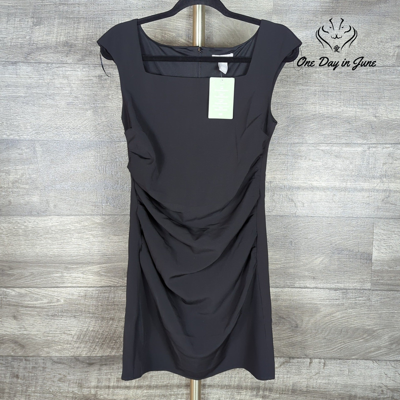 H&M Sleeveless Mini Dress Size S
