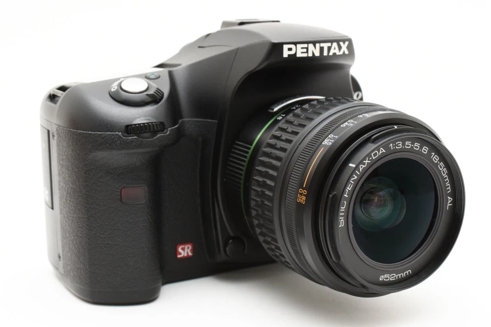 Pentax K10D DSLR w/AF 18-55mm f3.5-5.6 zoom lens with battery [Exc+++] #2394699A - Image 4 of 4