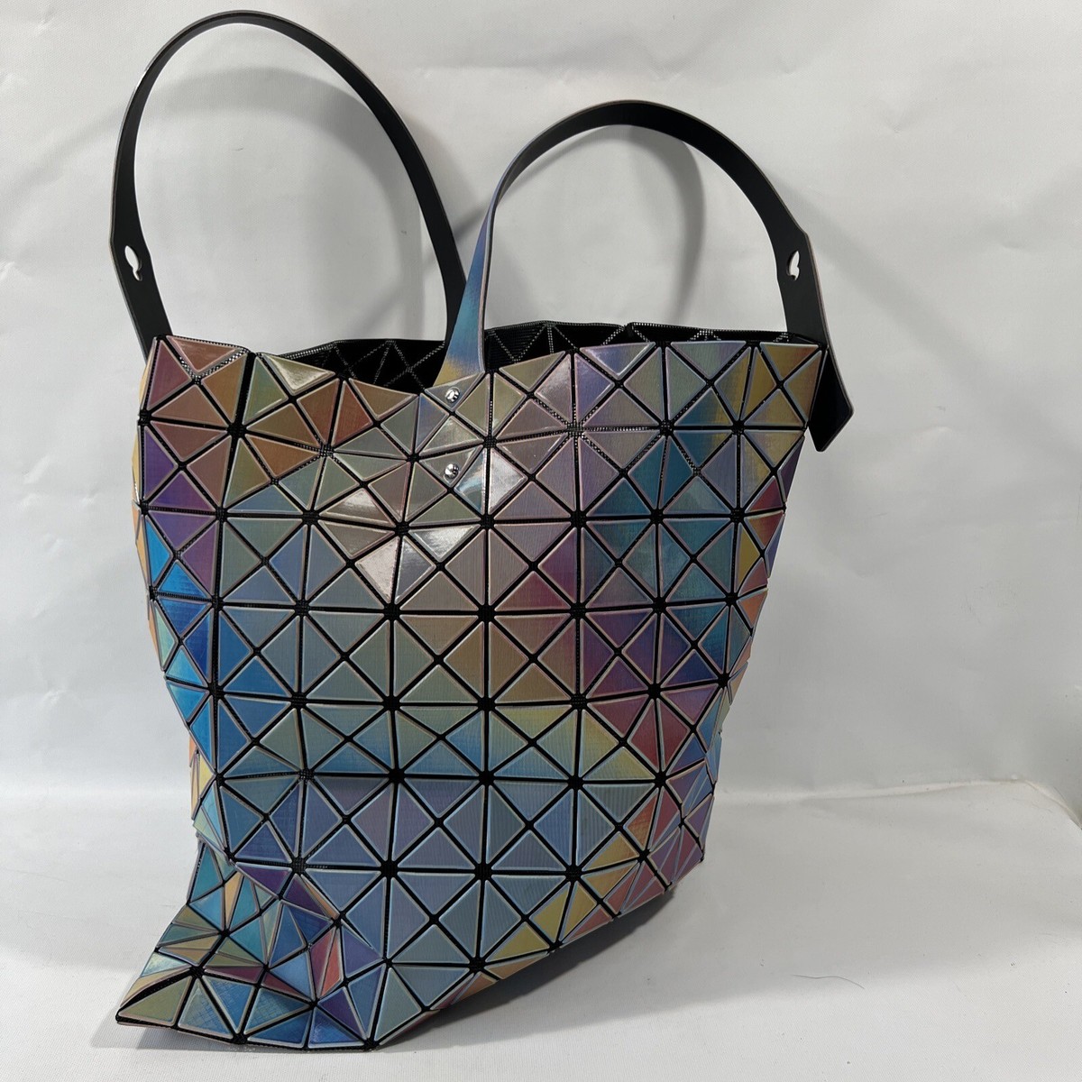 IZZY MIYAKE BAO BAO Geometric Rainbow Prizm Tote Bag | eBay IZZY MIYAKE BAO BAO Geometric Rainbow Prizm Tote Bag | eBay