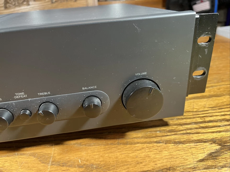 NAD Electronics Stereo Integrated Amplifier C 350 Rack Mountable Audiophile VTG - Image 4 of 4