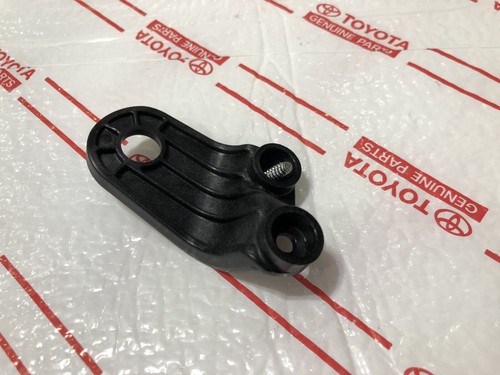 *NEW LEXUS GS350 GS450H GS200t PASSENGER HEADLIGHT TAB BRACKET 2013-15 INNER RH - Picture 2 of 3