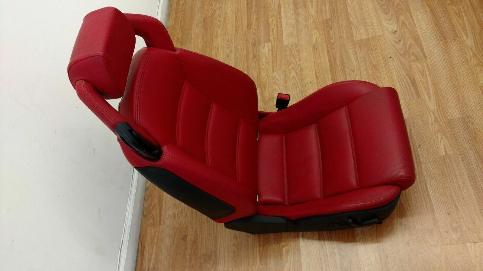 LAMBORGHINI GALLARDO LP560 PASSENGER SIDE SEAT OEM 400881004E