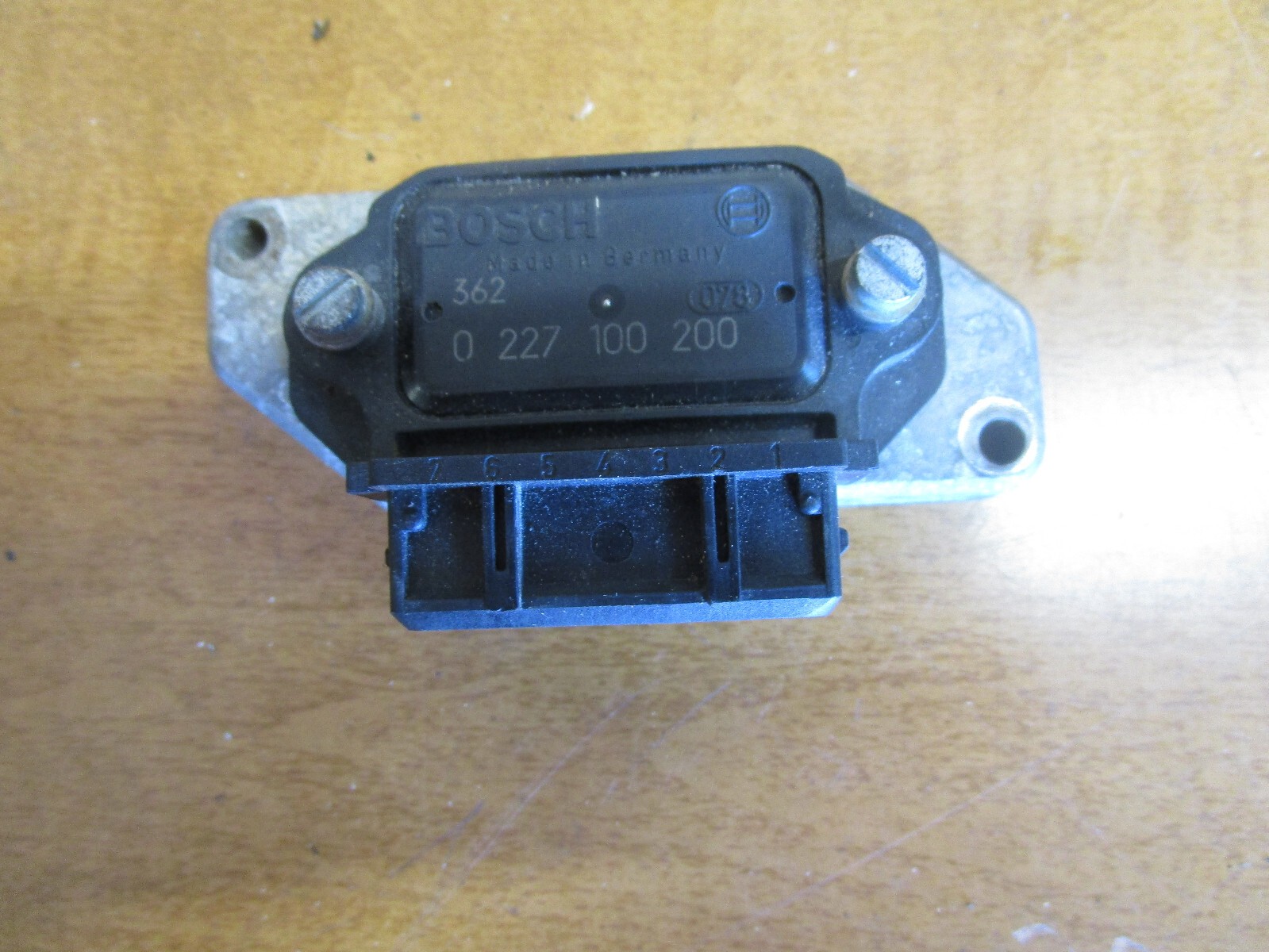 Ferrari 348,355, Mondial t - Power Module / Ignition - P/N 137511