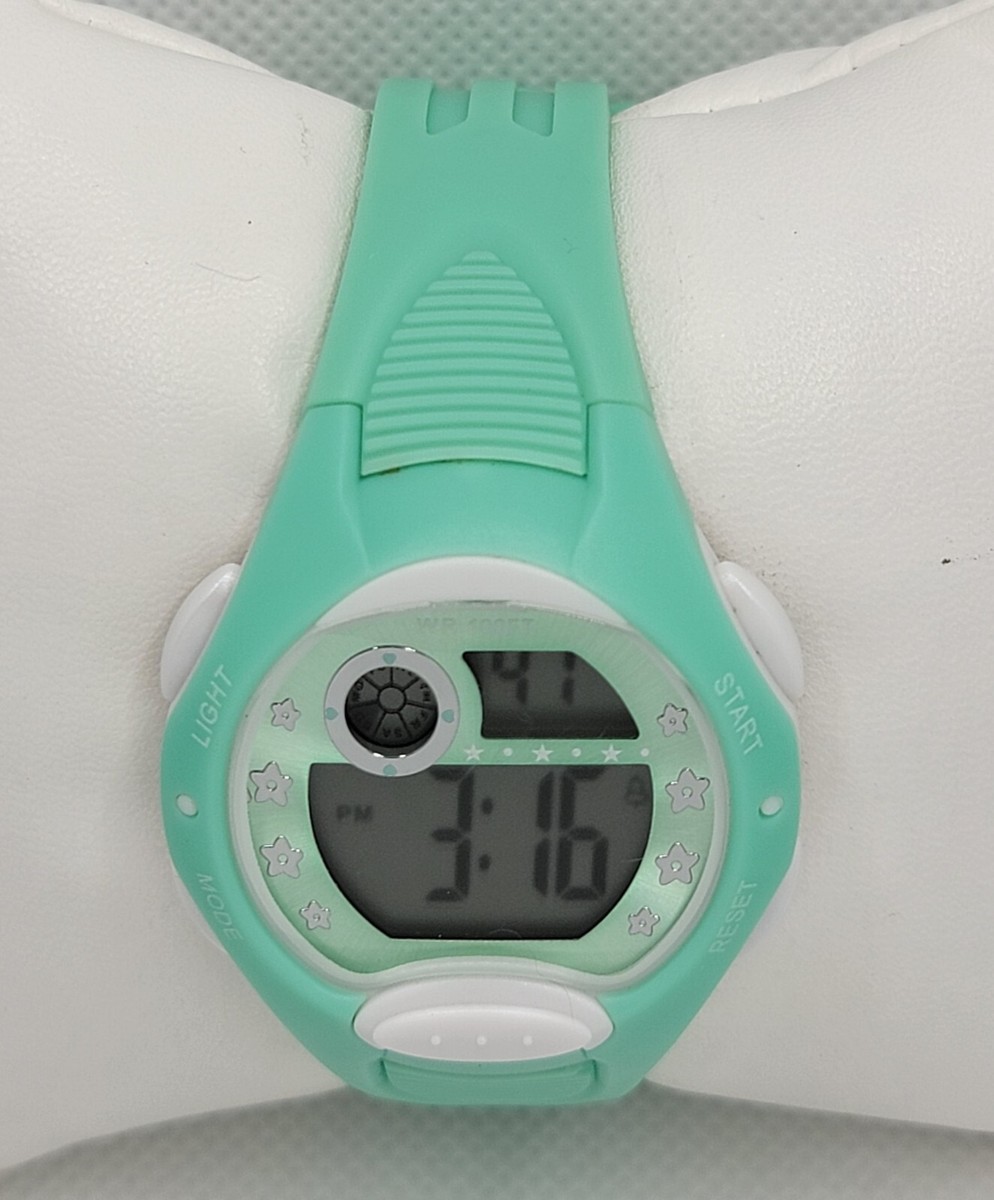 Ladies Sport Green White Silver Sport Digital Quartz Watch  display picture 1