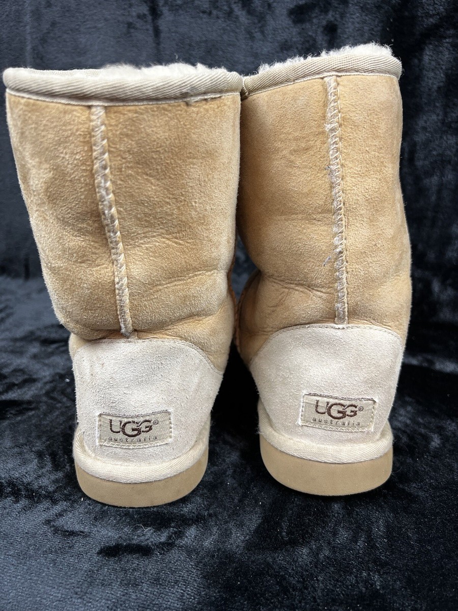 Ugg Australia Women's Classic Short 5825 Light Tan Winter Ugg Australia Women's Classic Short 5825 Light Tan Winter