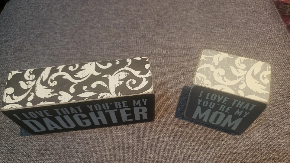 Pre-owned Primitives by Kathy set of signs mother and daughter  - Image 2 of 4