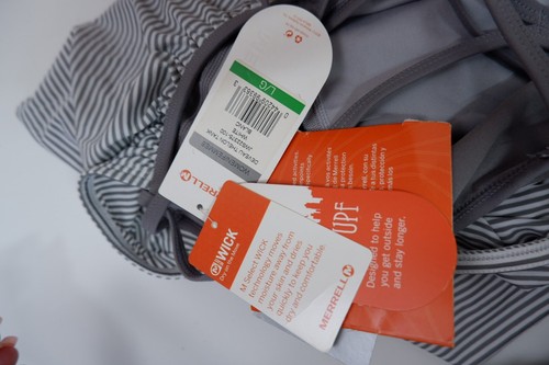 Merrell Womens BRAND NEW Gym Deveau Thelon Tank Top Size L Grey Striped £69 - Picture 8 of 10