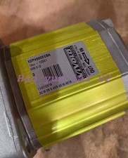 1PCS New Gear Pump X2P4902ECBA Oil Pump