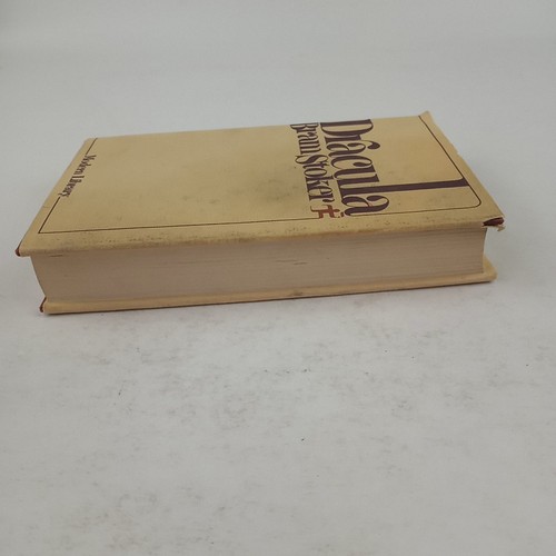 Dracula, Modern Library Edition Hardcover with dust jacket, by Bram Stoker - Picture 4 of 12