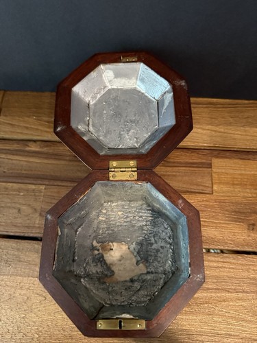 ANTIQUE VINTAGE WOOD HEXAGON BOX HINDGED LID - Picture 5 of 7