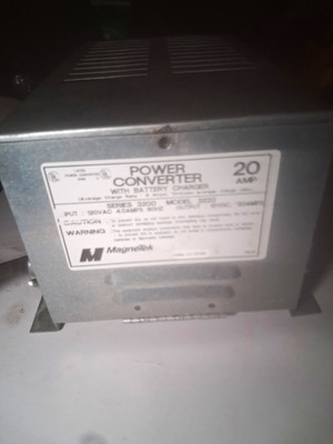Magnetek Series 3200 3220 20A Power Converter 120VAC to 12VDC Chassis