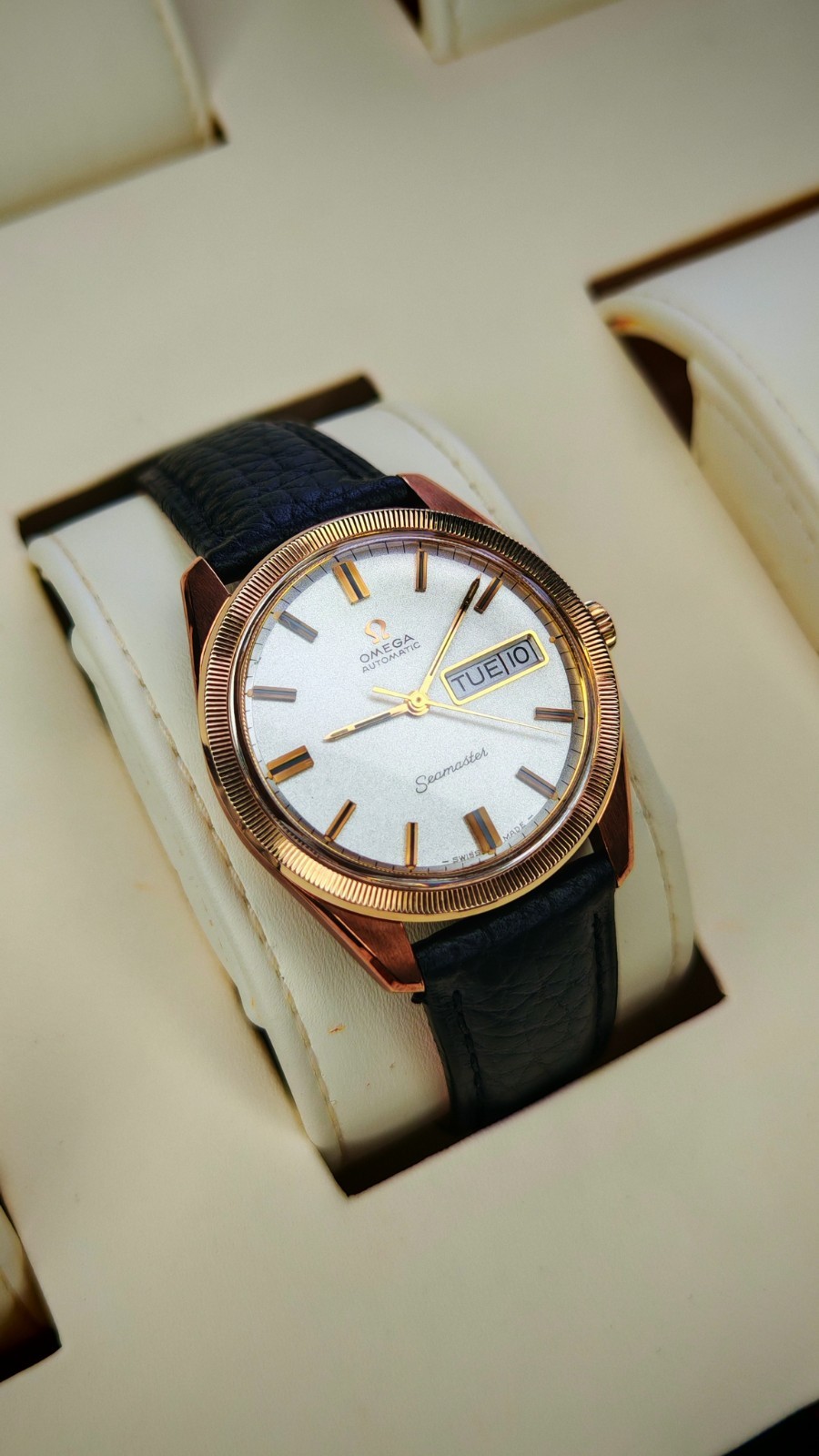 JUMBO SOLID GOLD Omega Seamaster