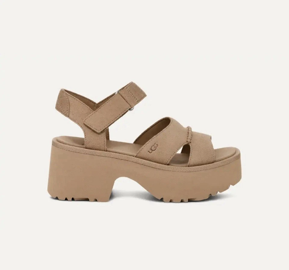 Caviglia donna alta plateau UGG nuova taglia 6