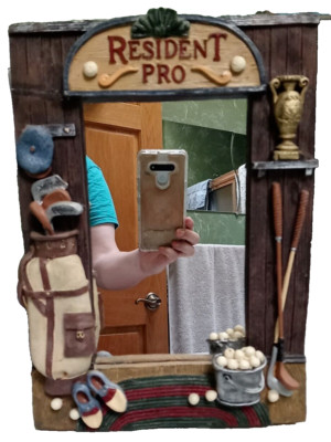 Resident Pro Golf Mirror, Vintage 1995 Wall Plaque or Standing, Resin Frame
