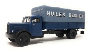 IXO-1-43-Truck-Berliet-GDC-blue-Huiles-Berliet-model-car-metal-plastic