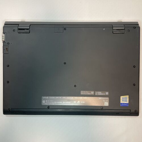 Sony Vaio VJPJ11C12N Core i5-8265U 8GB RAM 256GB SSD 12.5in With AC Adaptar_650 - Picture 10 of 10