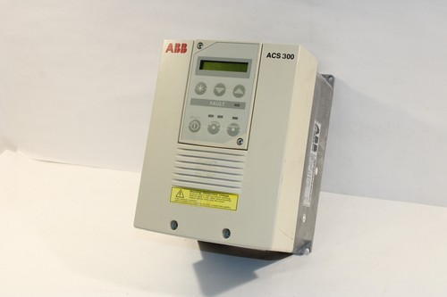 ABB ACS301-1P6-3 Drive 2.5A - Picture 2 of 3
