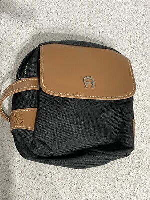 AIGNER SCHWARZ & HELLBRAUN KULTURTASCHE MIT HANDSCHLAUFE SAUDI ARABIEN AIRLINE SAUDIA LOGO