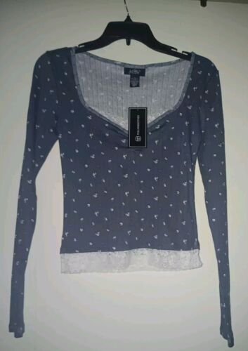 Nwt Girl Junior Cropped Top Size MED