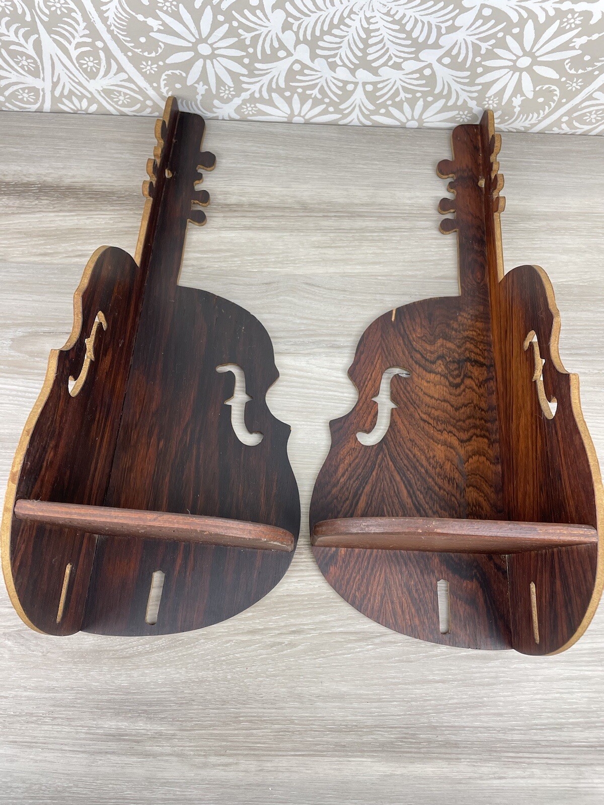 cello wall mount