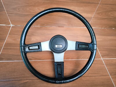 W*G様 NISSAN 純正ステアリング ブラック 3スポーク　 サニー？ s-l400.jpg