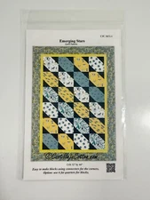Emerging Stars Quilt Pattern Castilleja Cotton 32" x 44"