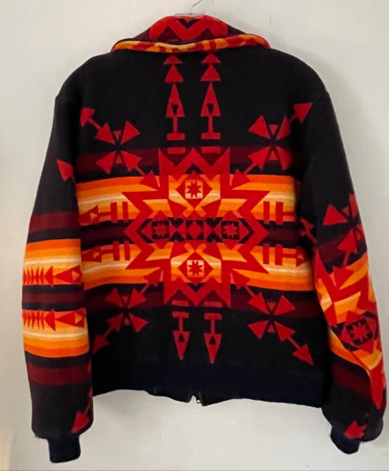 PENDLETON WESTERN INDIAN AZTEC  FRONT  ZIP JACKET… - image 2