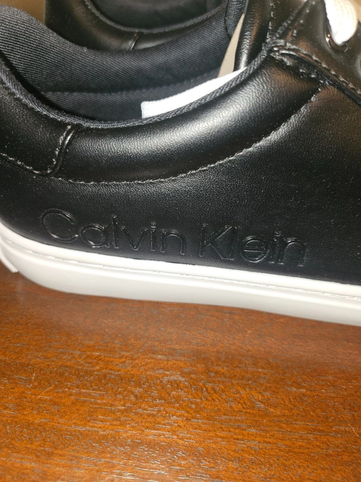 Calvin Klein Mujer CAMZY Blanco Informal Y Moda Tenis Negro 001 Talla 8 M Foto 2 de 4