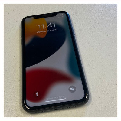 Apple iPhone 11 - Unlocked 128GB/64GB, Black/Red, Mint Condition, Free Shipping