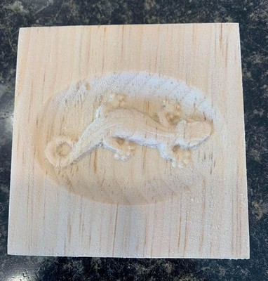 Gecko Engraving Trim Wood, Corner Trim Block, Door Trim Block, Window