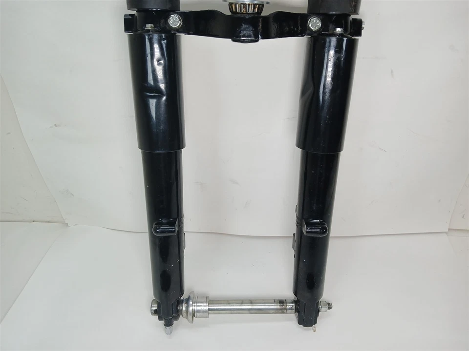 Horquillas Street Glide 2006 Harley-Davidson suspensión delantera triple árbol Foto 3 de 4