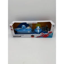 Wave Rage Speedboat, Lithium Rechargeable Battery, Wireless Remote Control NIB