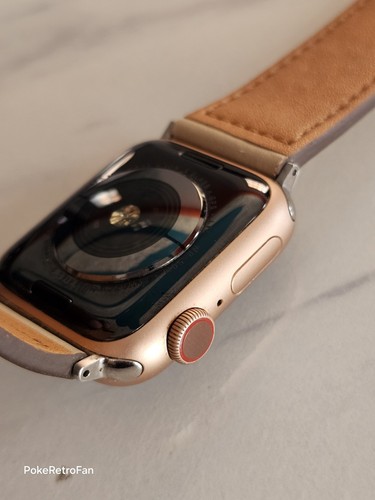 Apple Watch Series 5 GPS + Cellular Aluminum 40mm Rose Gold PLEASE READ - Photo 11 sur 22