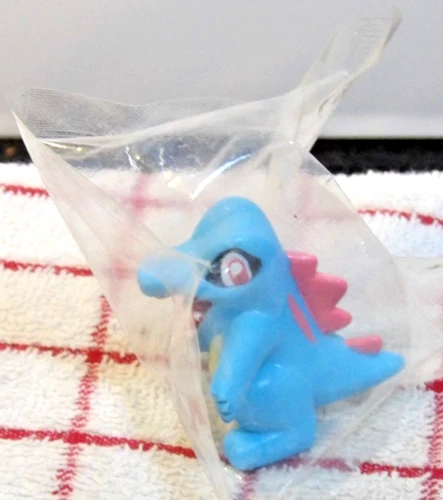 NIP Lot POKEMON Kelloggs Sasco PVC Figures-Scarce