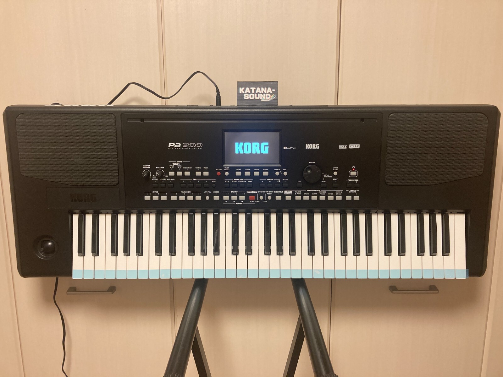 Korg PA300 61 Key Arranger Color TouchView Display BLK Electronic korg-pa300-61-key-arranger-color-touchview-display-blk-electronic
