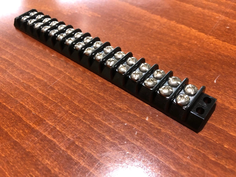 QTY-1 Marathon 670A-GP-16 Terminal Block 32 POS 9.5mm 20A - Image 2 of 4