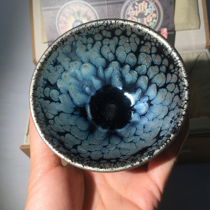 Picture 3 of 10