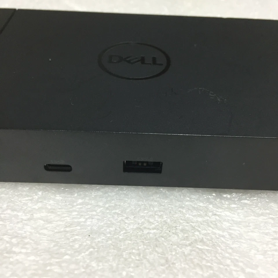 Dell WD19TB Thunderbolt 3 USB-C DisplayPort Docking Station w 180w Power Adapter - Image 4 of 4