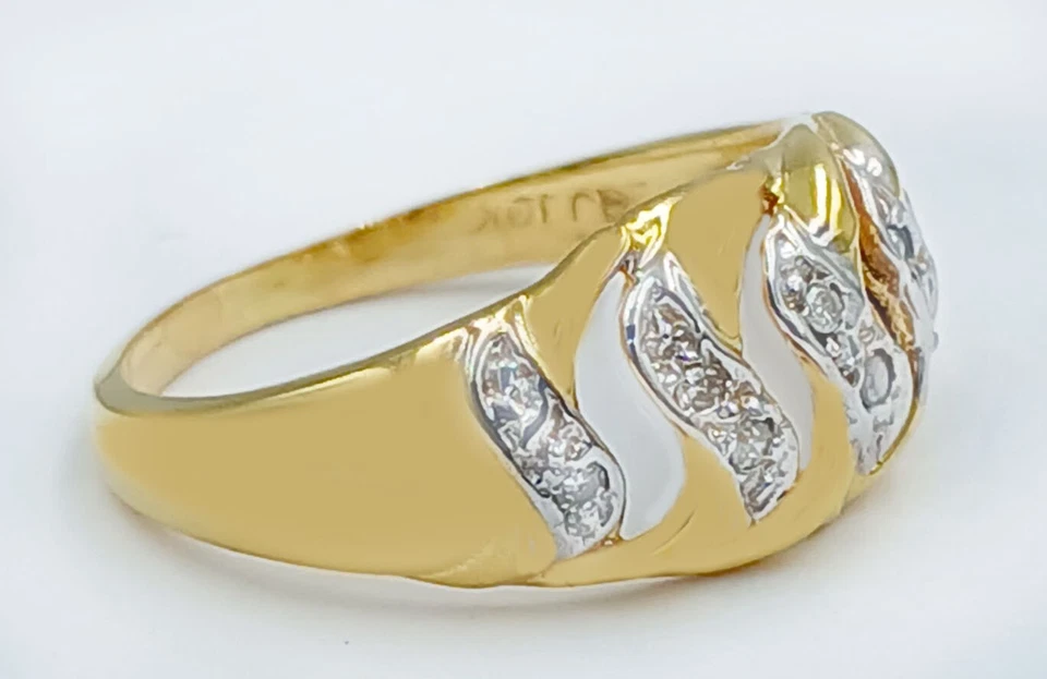 ANILLO CÚPULA DIAMANTE GENUINO ORO AMARILLO 10K - Hecho en EE. UU. - Valoración Gratuita Foto 3 de 4