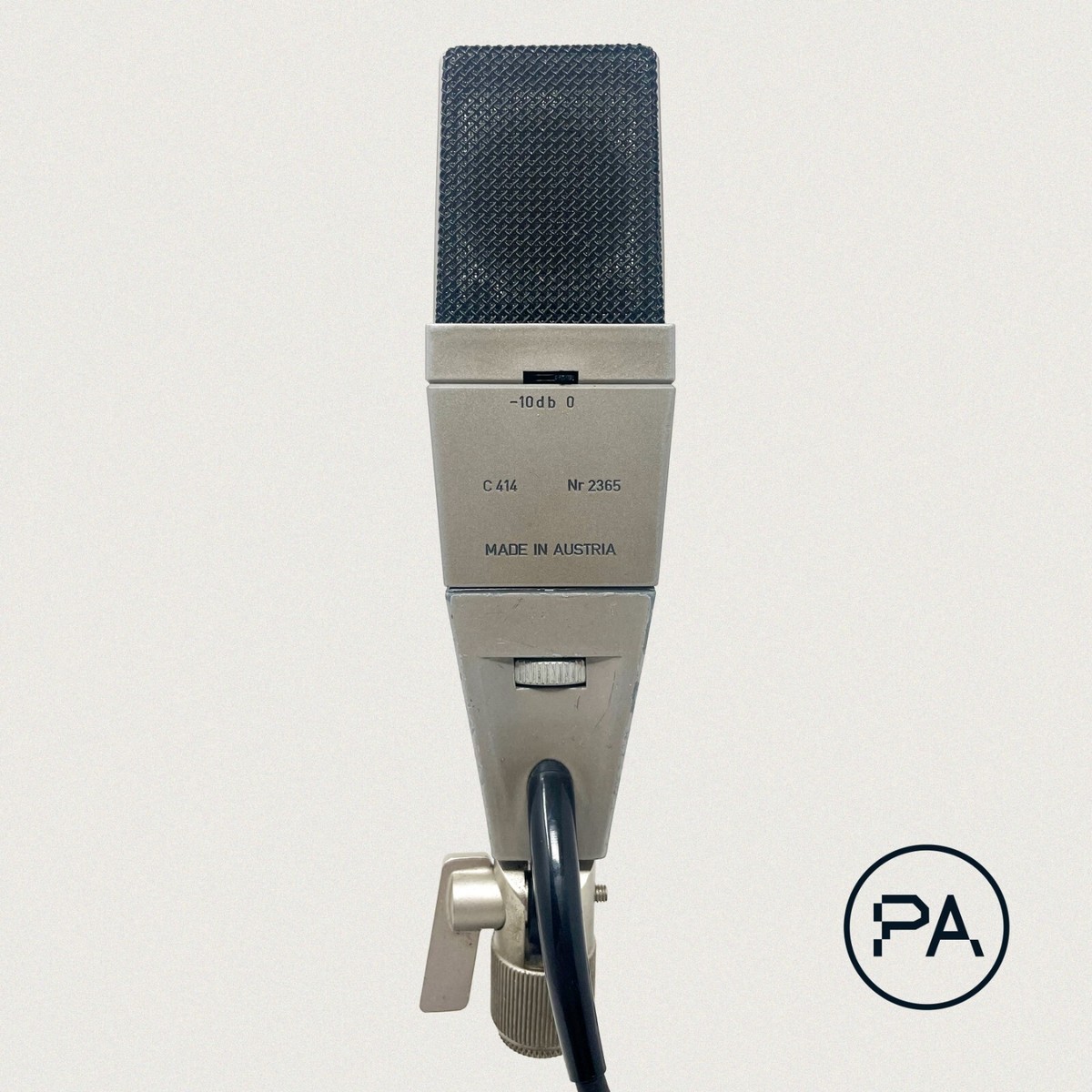 AKG D190E Dynamic Microphone – Cole Picks Vintage